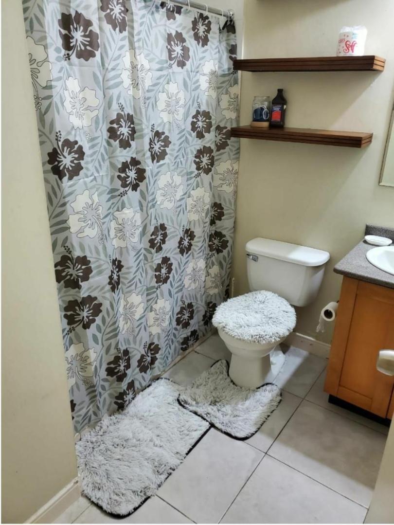 #1 Jacaranda Vacation Home Spanish Town Ngoại thất bức ảnh